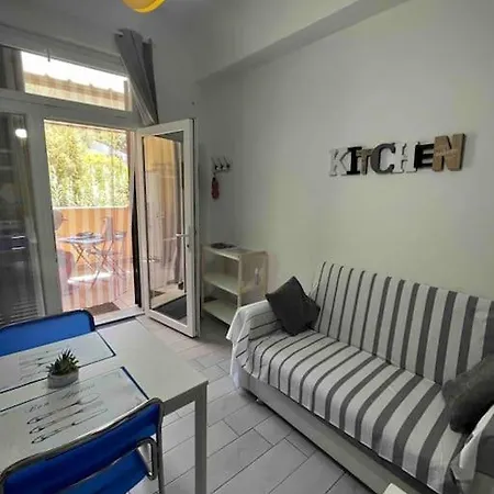 Charming With Parking 5 Minutes From * Lerici
